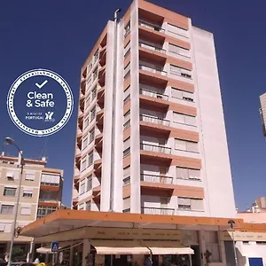 Residencial Jardim Da Maison d'hôtes Amadora